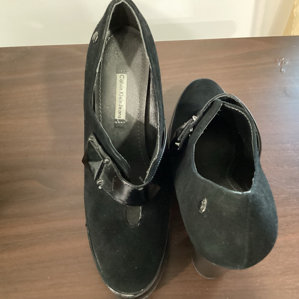 Calvin Klein Jeans women's shoes 4.5 chunky block heels